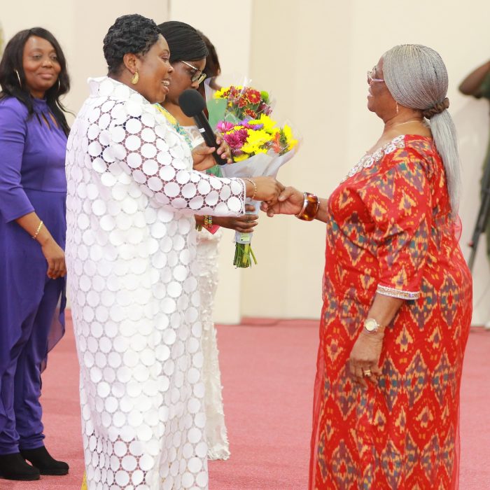 431174117_824554396377495_6195883646320957494_n